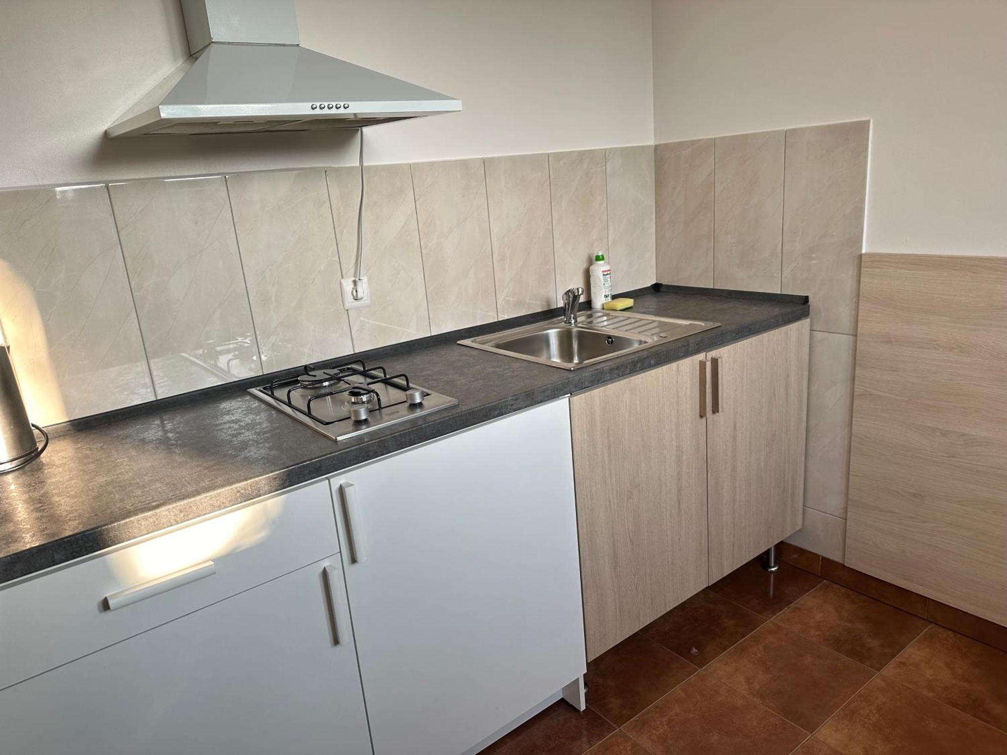 Hgs Home Noclegi Pracownicze Parking , Lazienki Gorzow Wielkopolski Ngoại thất bức ảnh