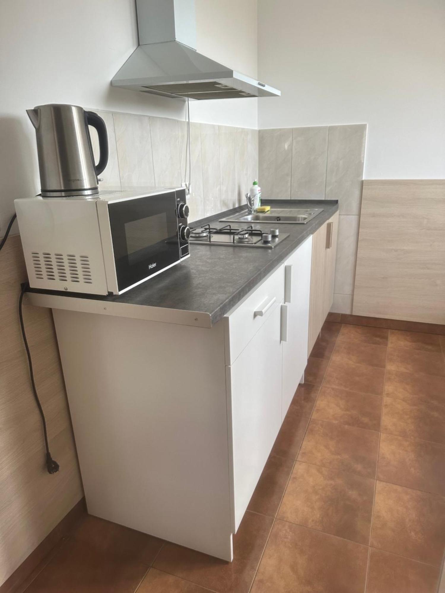 Hgs Home Noclegi Pracownicze Parking , Lazienki Gorzow Wielkopolski Ngoại thất bức ảnh